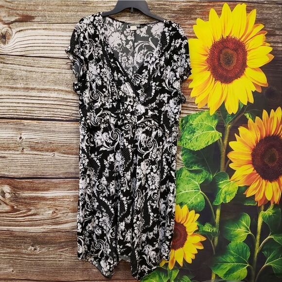 "JTB" Woman's Maxi dress ni care or Size tag , see Measurements ( large) Pre-own - Picture 1 of 8